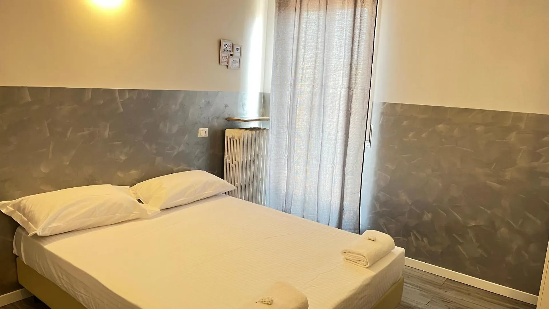 Bergamo Airport Rooms Self Check-In Penzion